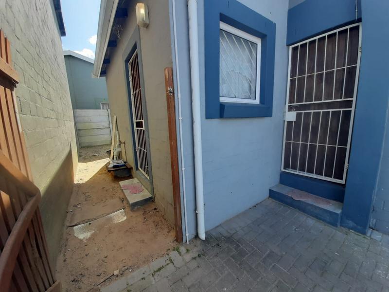 2 Bedroom Property for Sale in Fountain Village Western Cape